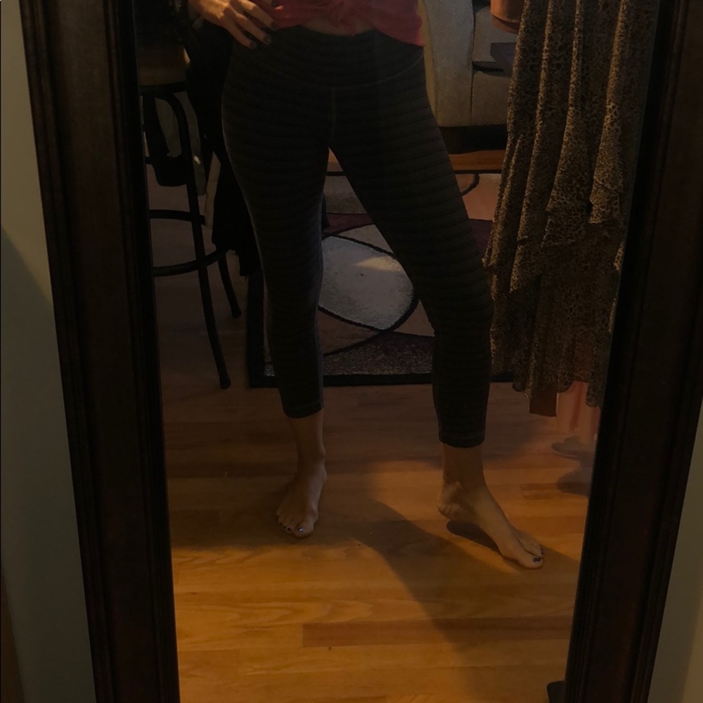 Lululemon crop pant